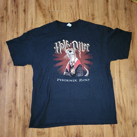 Phoenix Zoo "Hairy Otter" Harry Potter T-Shirt - Picture 1 of 2